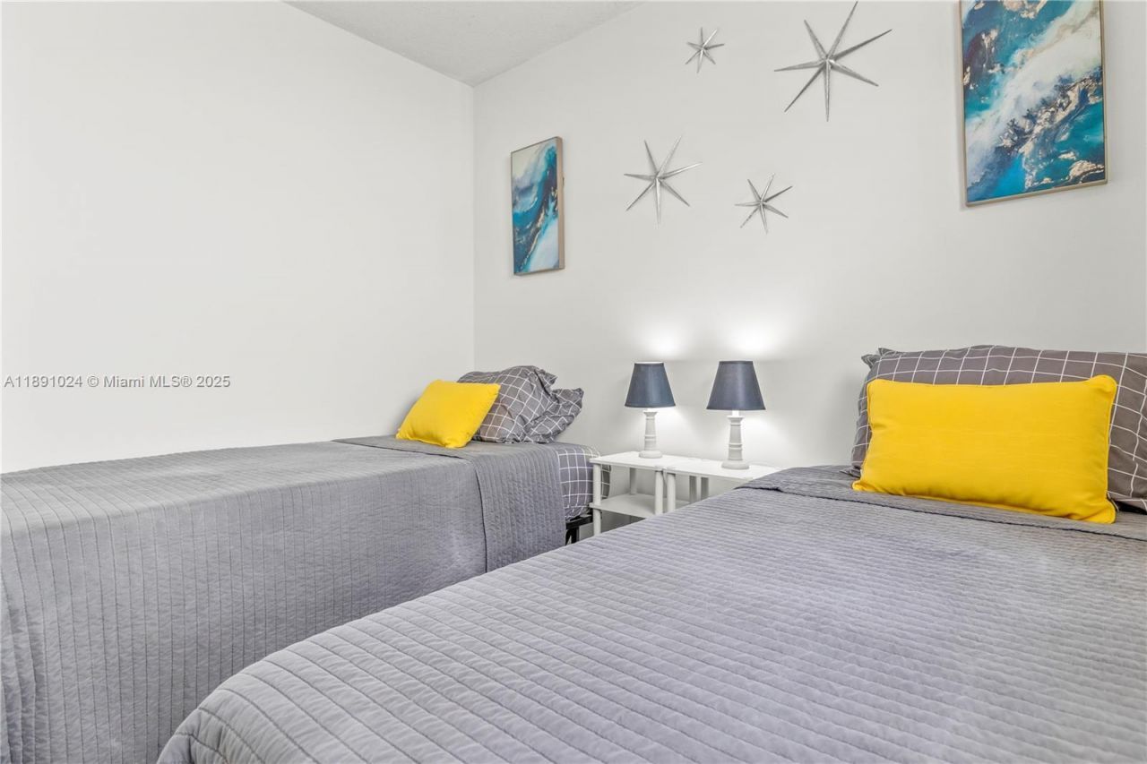 1936 Washington St, Hollywood, FL 33020 Photo