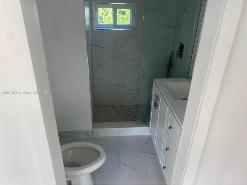 877 NE 63rd St, Fort Lauderdale, FL 33334 Photo