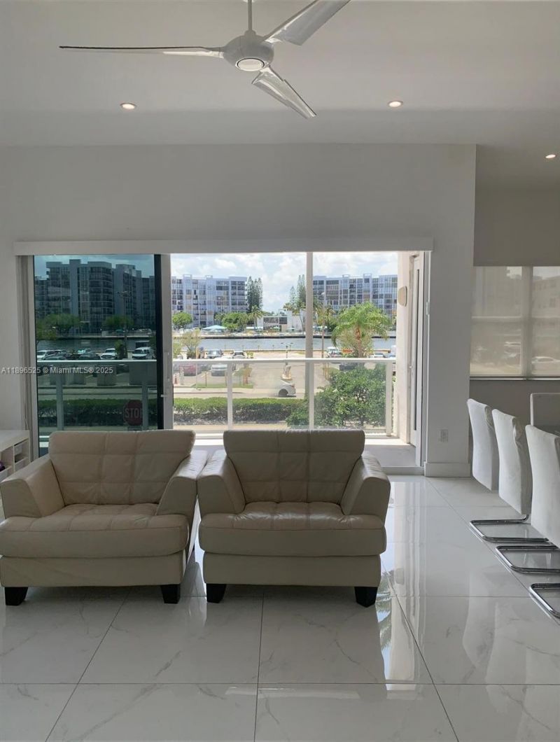 2751 S Ocean Dr, Unit 208N, Hollywood, FL 33019 Photo