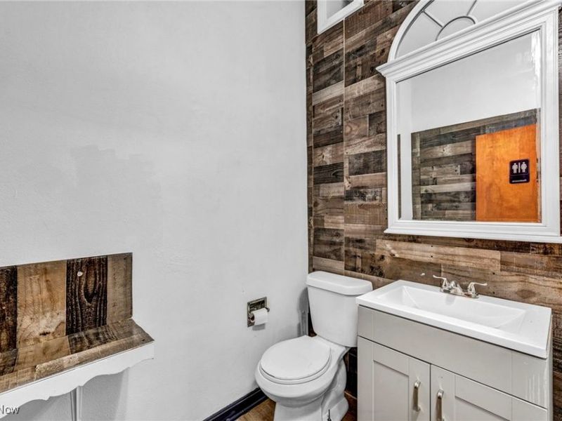 632 Cleveland Street, Elyria, OH 44035 Photo 23