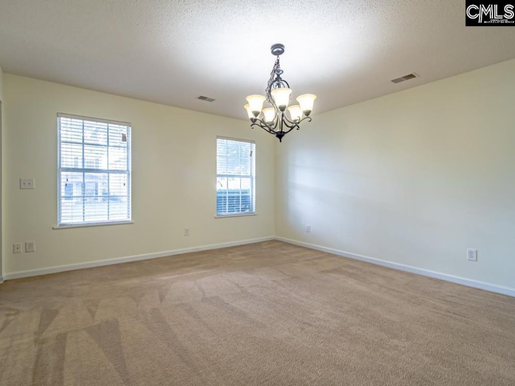 1749 Polaris Drive Photo 18