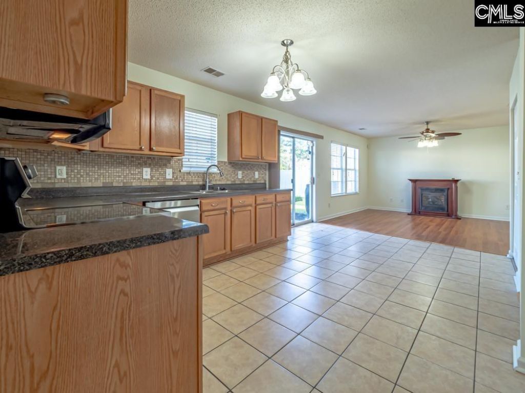 1749 Polaris Drive Photo 21