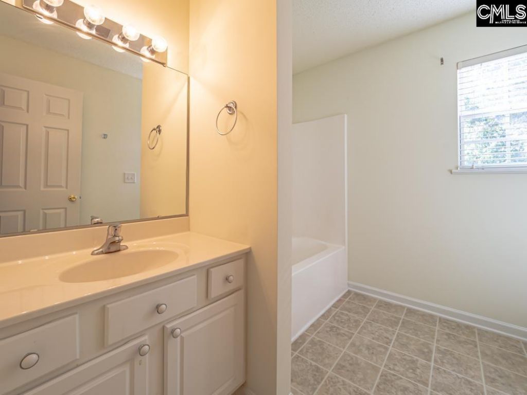 1749 Polaris Drive Photo 33