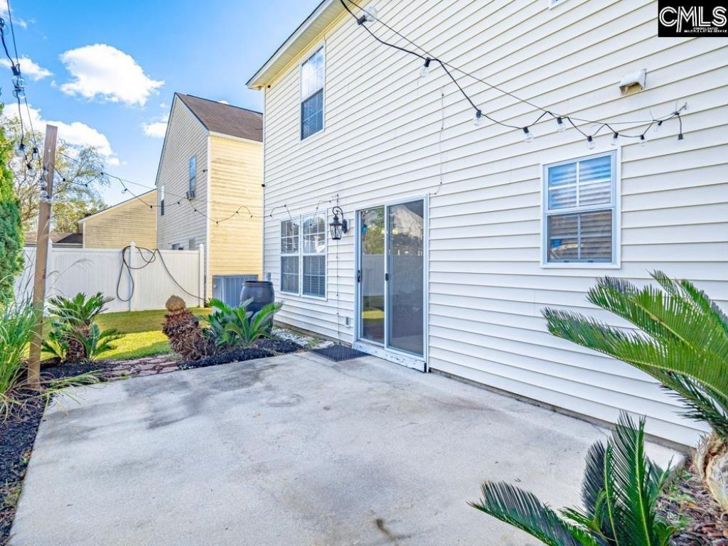 1749 Polaris Drive Photo 7