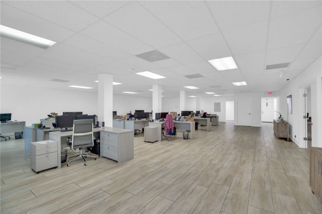 673 Us Highway 1, Vero Beach, FL 32962 Photo