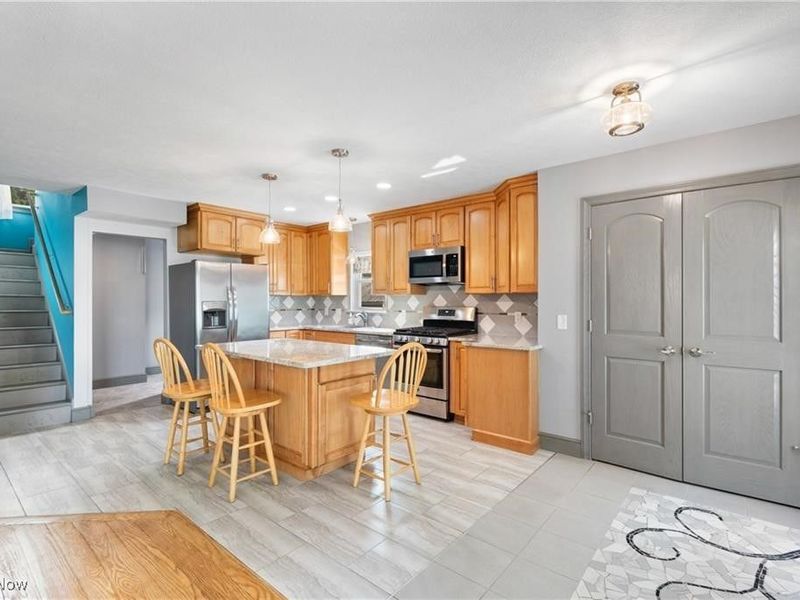 8177 S Cleveland Massillon Road, Unit 16, Clinton, OH 44216 Photo 16