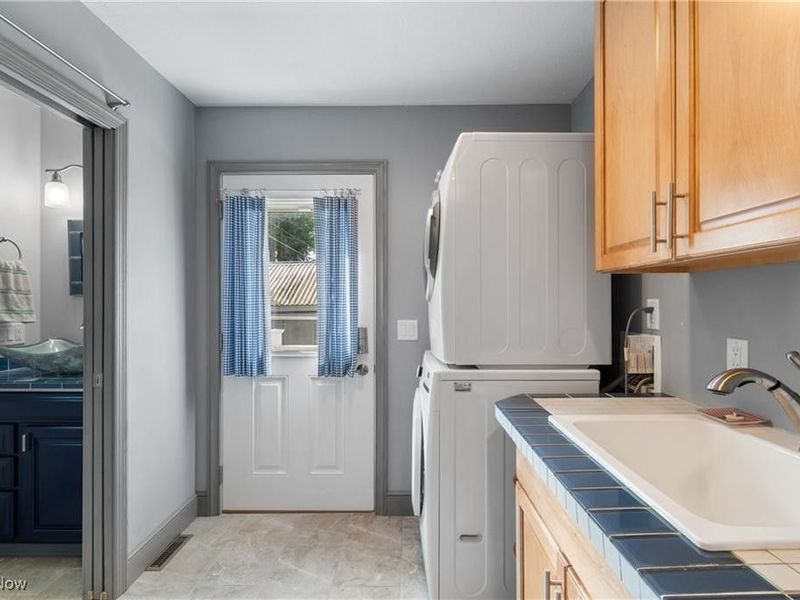 8177 S Cleveland Massillon Road, Unit 16, Clinton, OH 44216 Photo 24