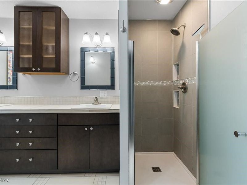 8177 S Cleveland Massillon Road, Unit 16, Clinton, OH 44216 Photo 32