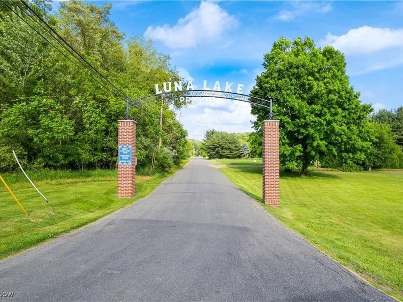 8177 S Cleveland Massillon Road, Unit 16, Clinton, OH 44216 Photo 9