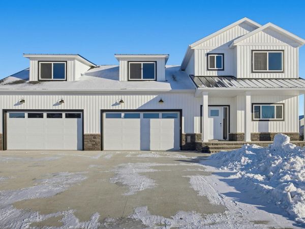 7448 16th Street S, Fargo, ND 58104