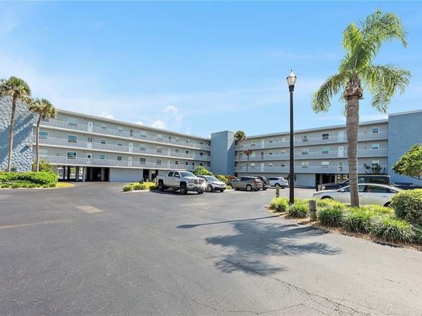 719 PINELLAS BAYWAY S, Unit 311, TIERRA VERDE, FL 33715