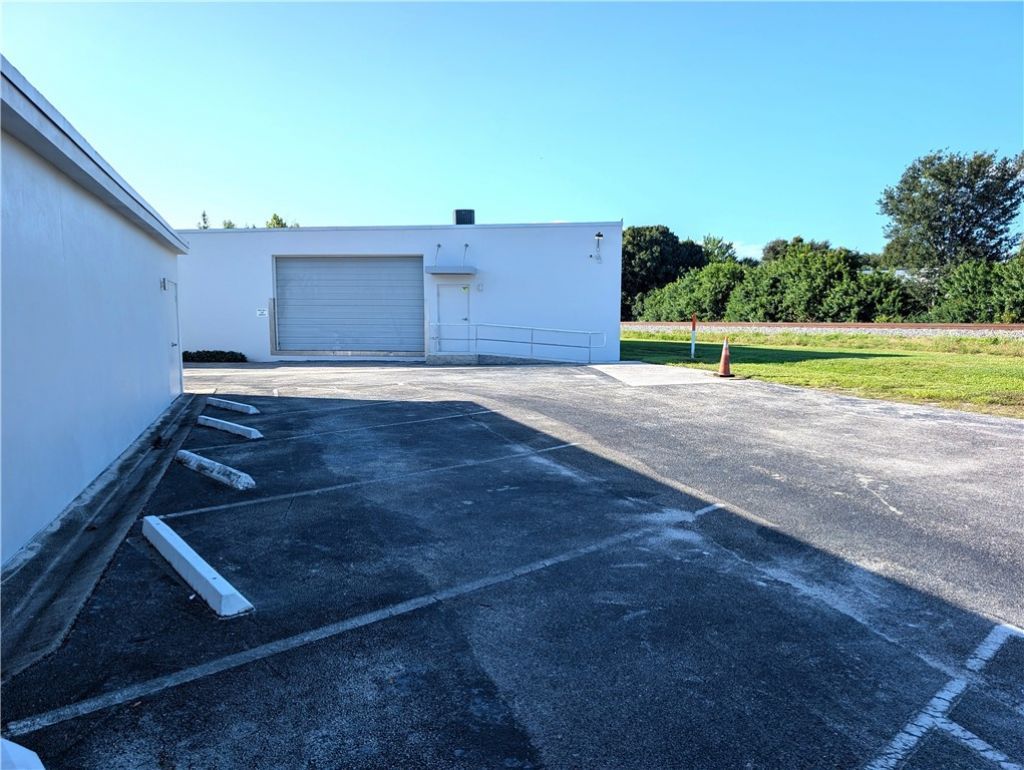 673 Us Hwy 1, Vero Beach, FL 32962 Photo