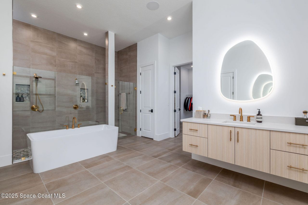 13265 Shinnecock Drive, Port Saint Lucie, FL 34987 Photo