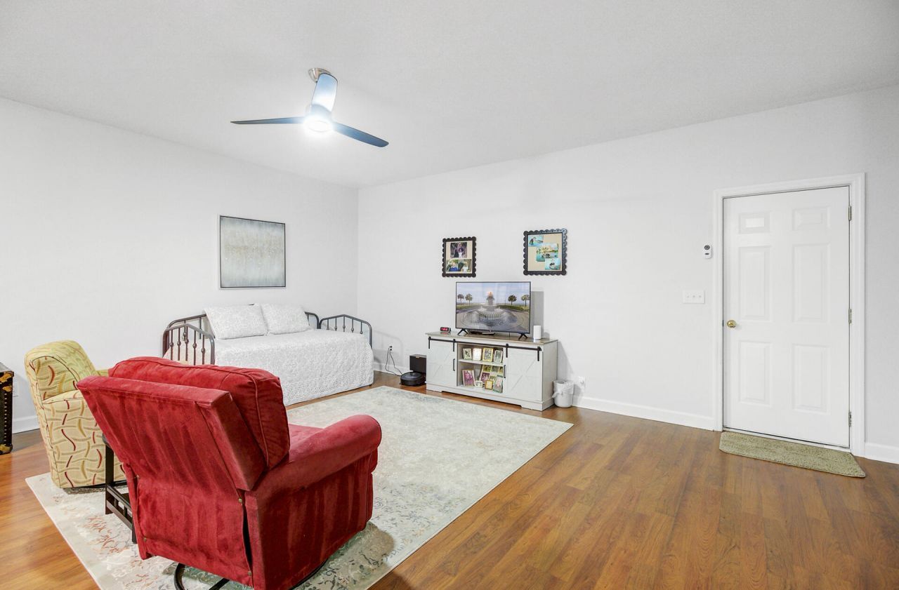 272 Fair Sailing Road Photo 38