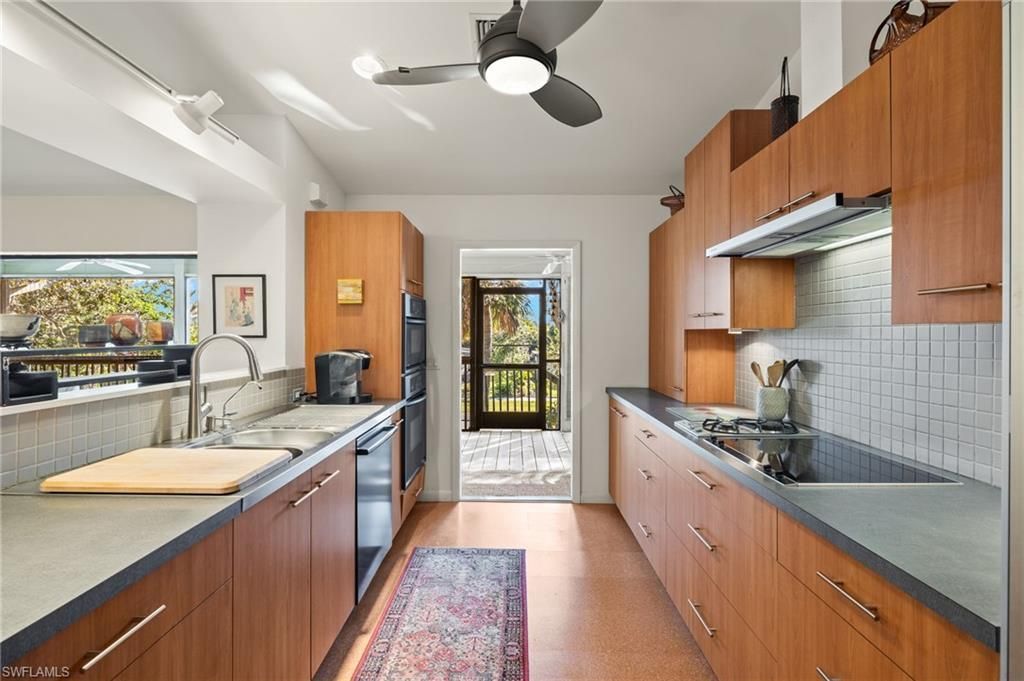 2151 Estey Ave, Naples, FL 34104 Photo
