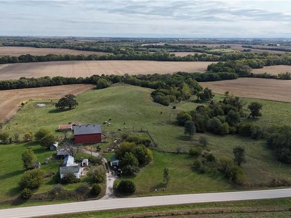 18003 159 Highway, Horton, KS 66439