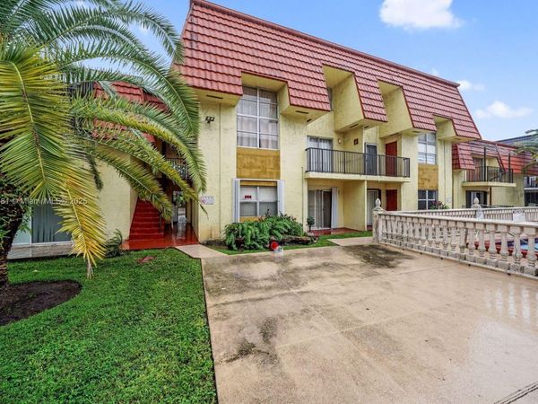 8005 W Six Avenue, Unit B, Hialeah, FL 33014