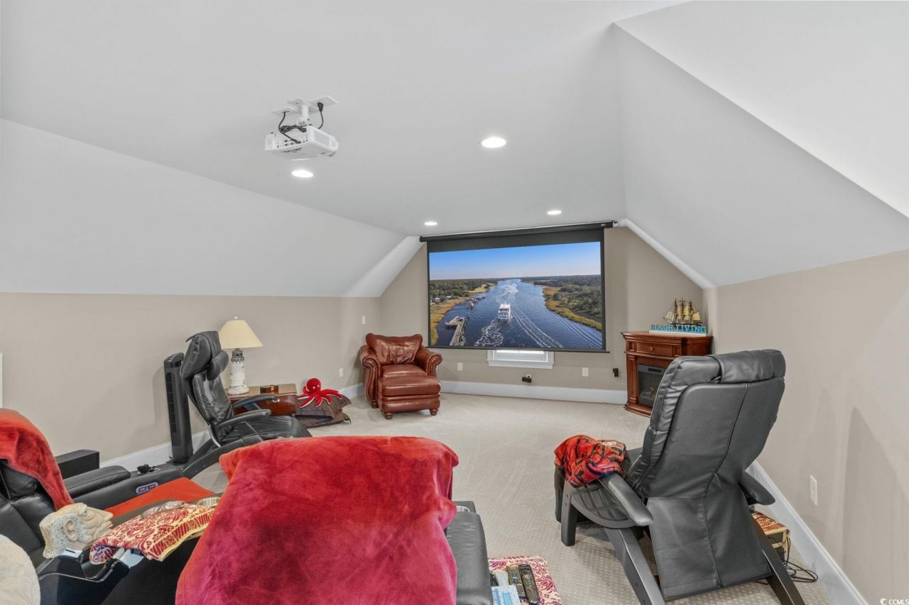 9785 Anchor Dr. Photo 6