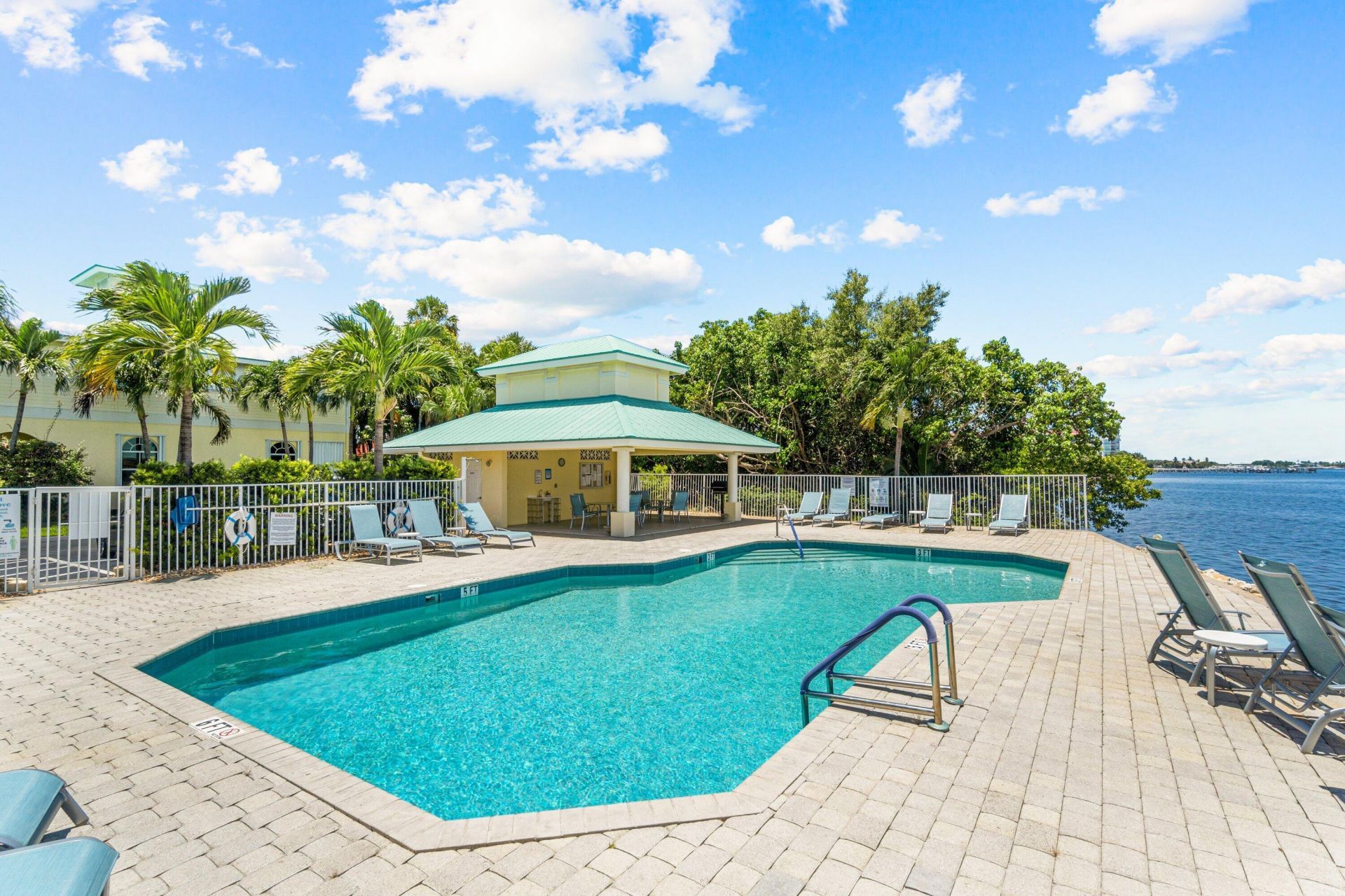 166 Barefoot Cove, Hypoluxo, FL 33462 Photo