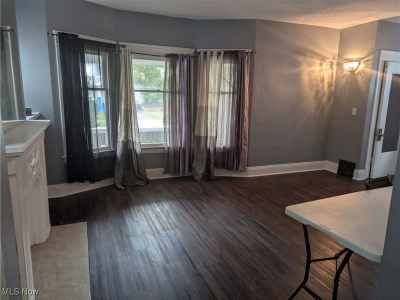 9108 Kempton Avenue, Cleveland, OH 44108 Photo 10
