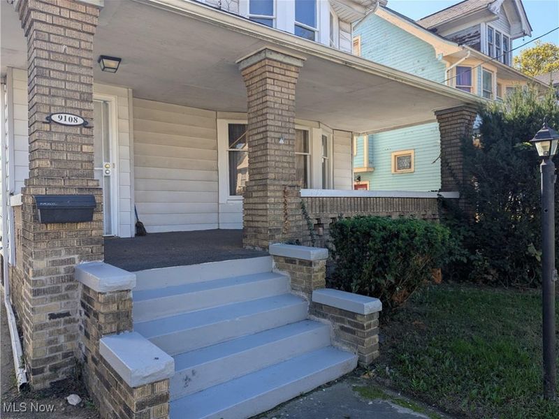 9108 Kempton Avenue, Cleveland, OH 44108 Photo 4