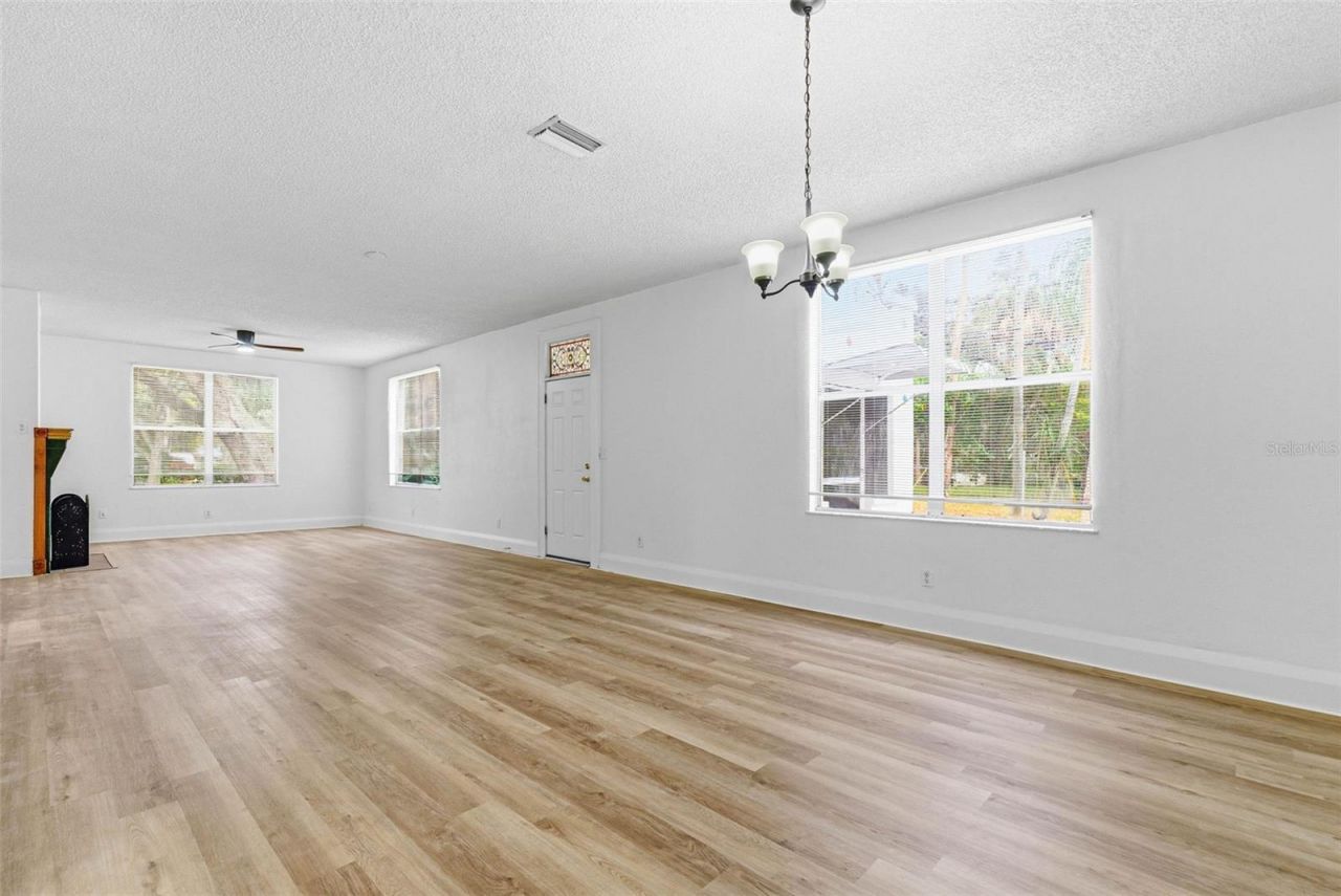 1706 4th Avenue E, Bradenton, FL 34208 Photo