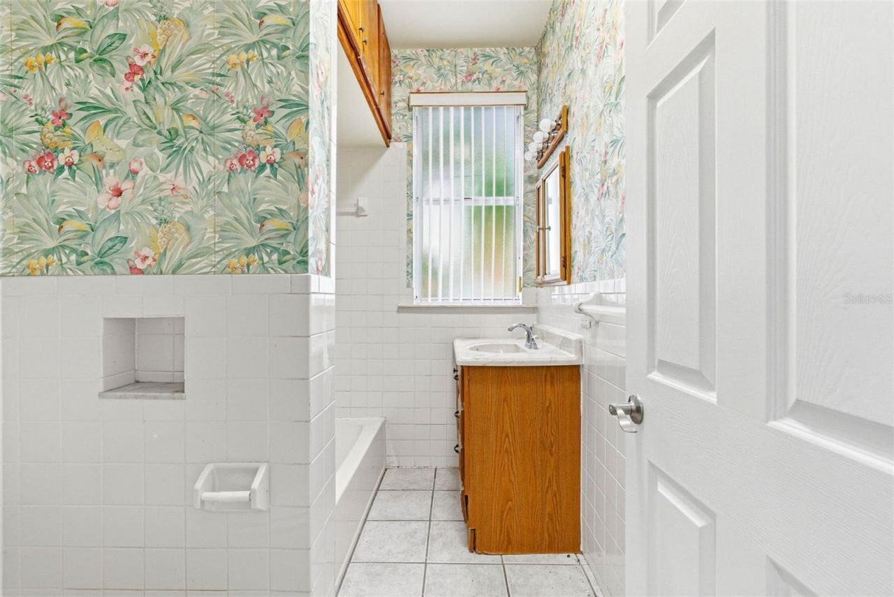 1706 4th Avenue E, Bradenton, FL 34208 Photo