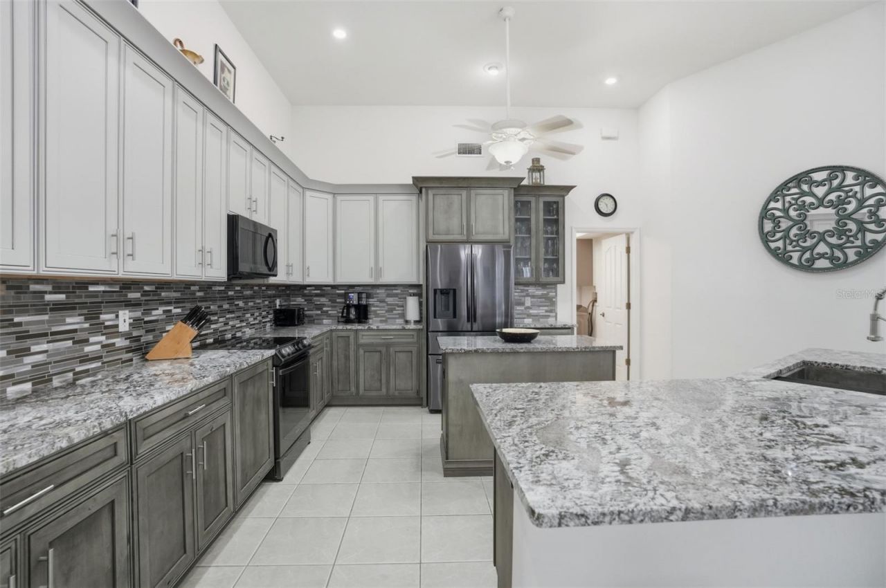 11457 Genter Drive, Spring Hill, FL 34609 Photo