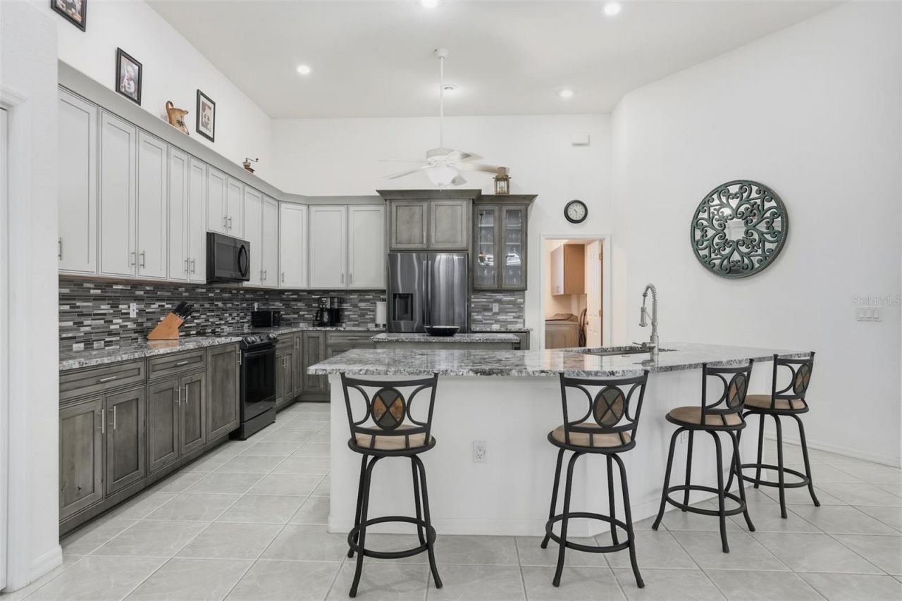 11457 Genter Drive, Spring Hill, FL 34609 Photo