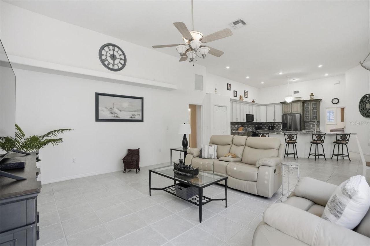 11457 Genter Drive, Spring Hill, FL 34609 Photo