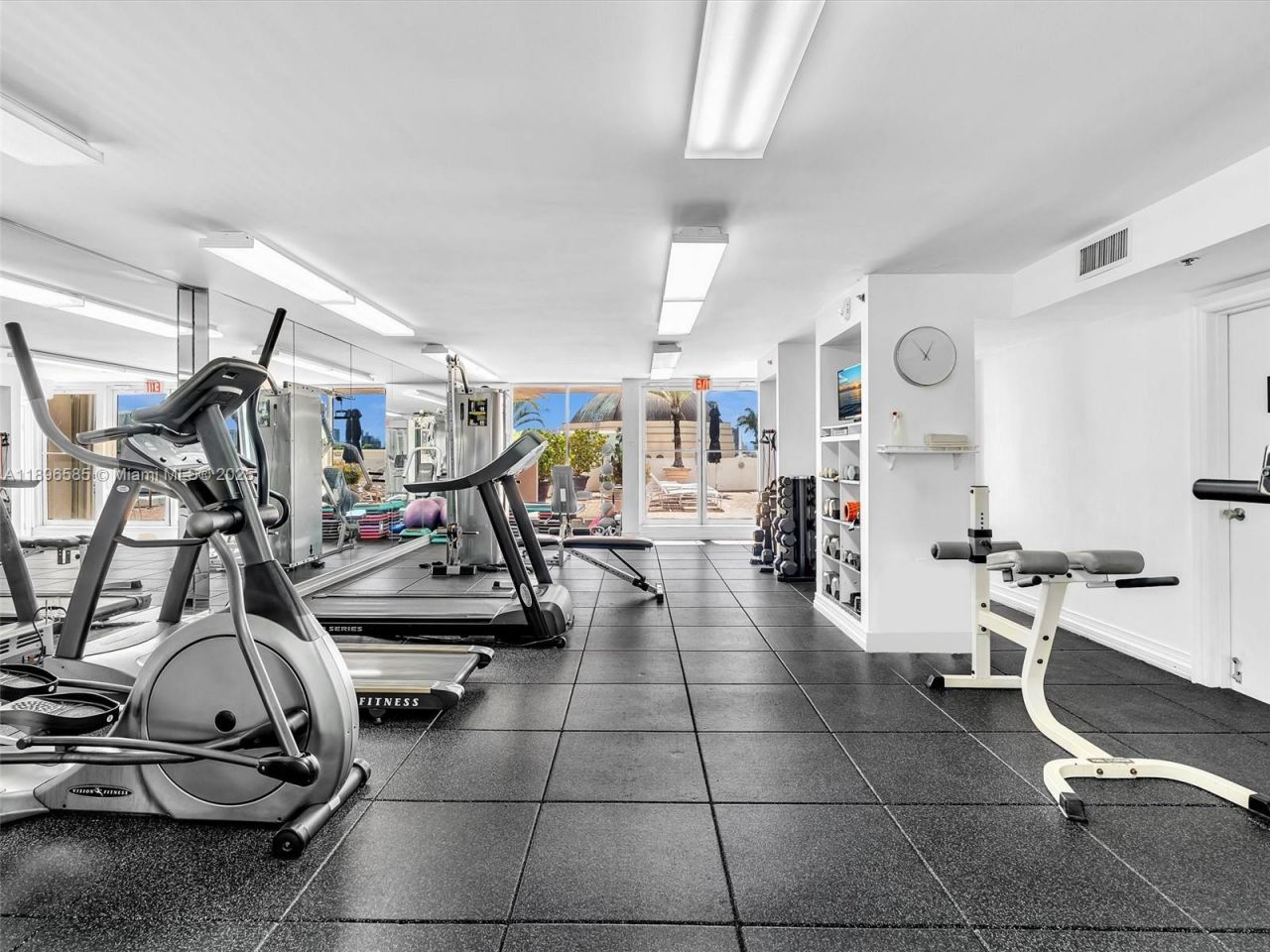 1775 Washington Ave, Unit 8B, Miami Beach, FL 33139 Photo