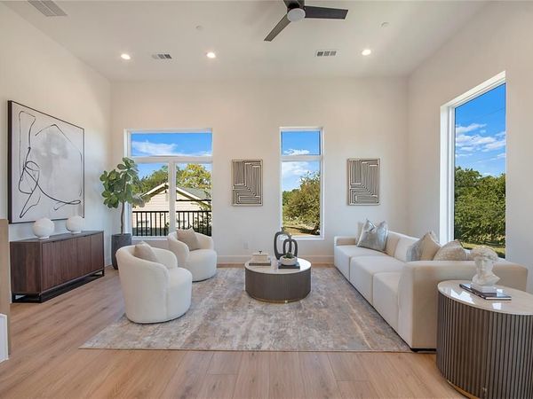 2203 Hondo Avenue, Unit 106, Dallas, TX 75219