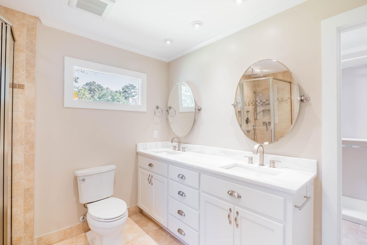 316 Anadale Court Photo 25