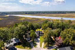 316 Anadale Court photo 4