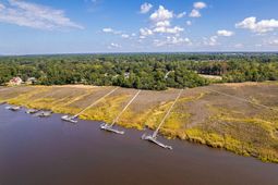 316 Anadale Court photo 4