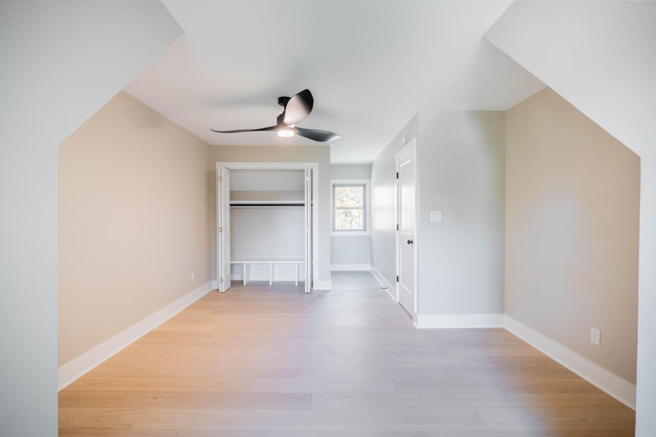 316 Anadale Court Photo 45