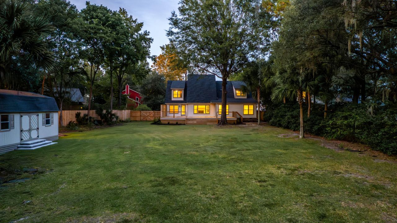 316 Anadale Court Photo 52