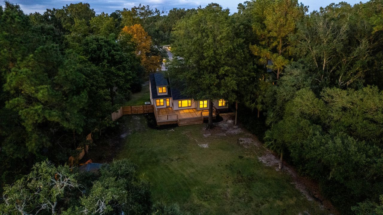 316 Anadale Court Photo 54