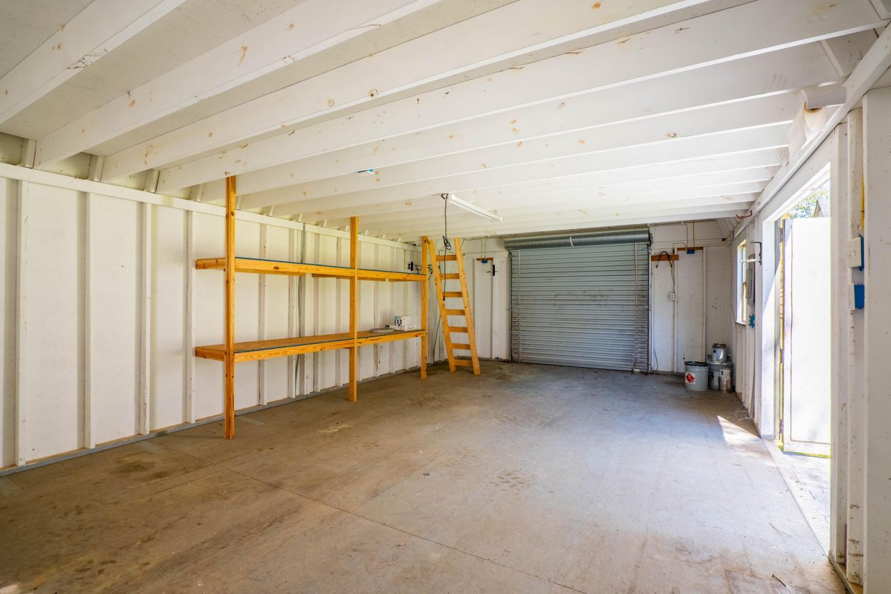 316 Anadale Court Photo 60