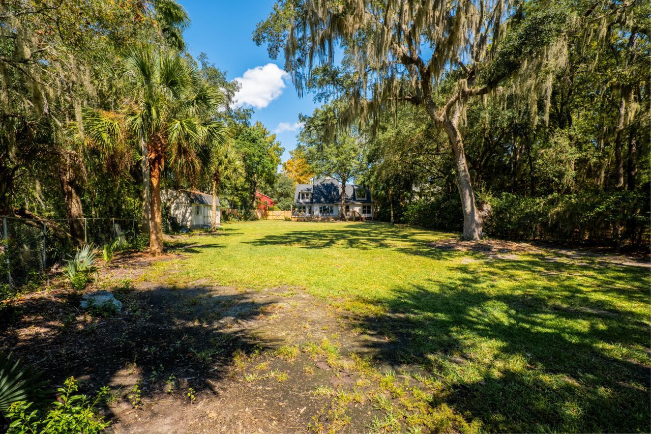 316 Anadale Court Photo 63