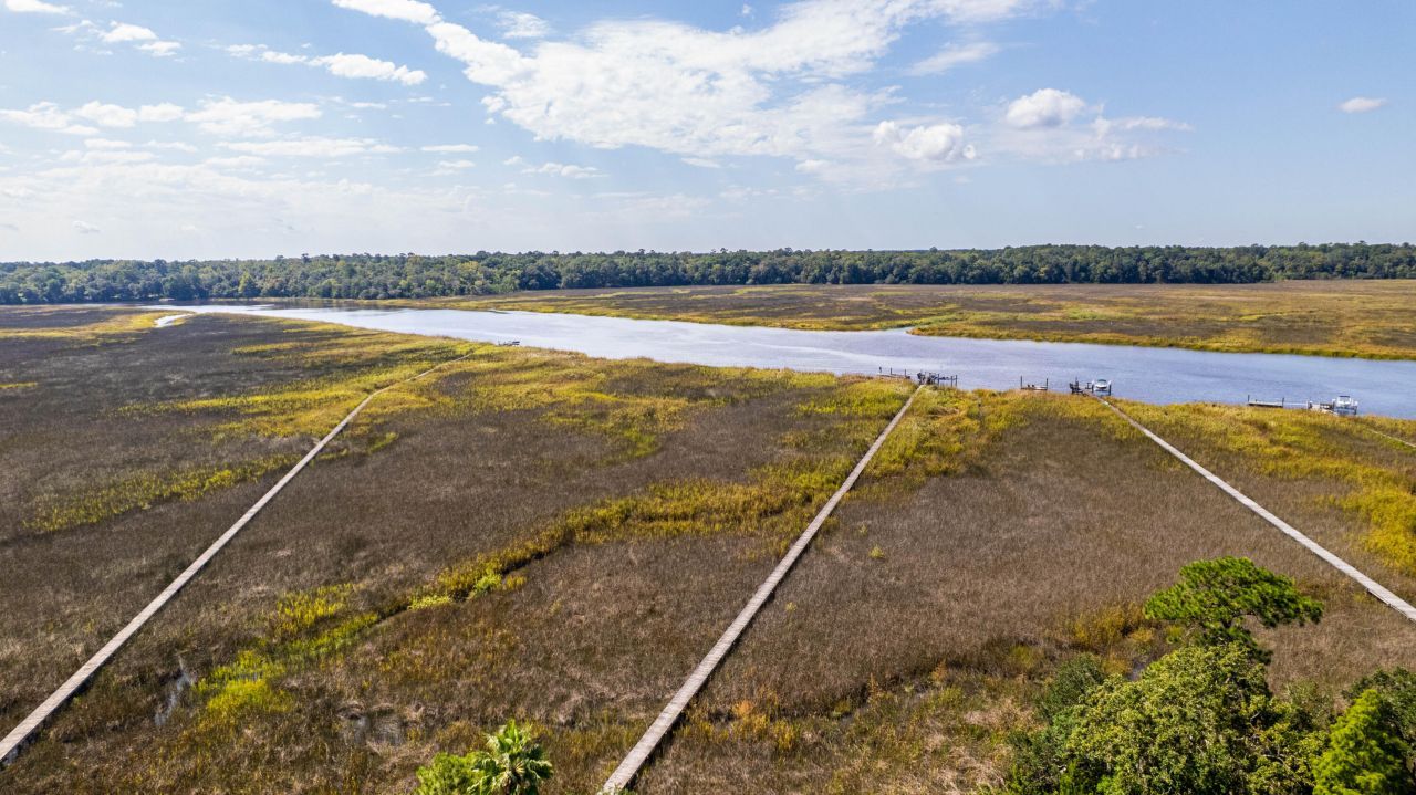 316 Anadale Court Photo 90