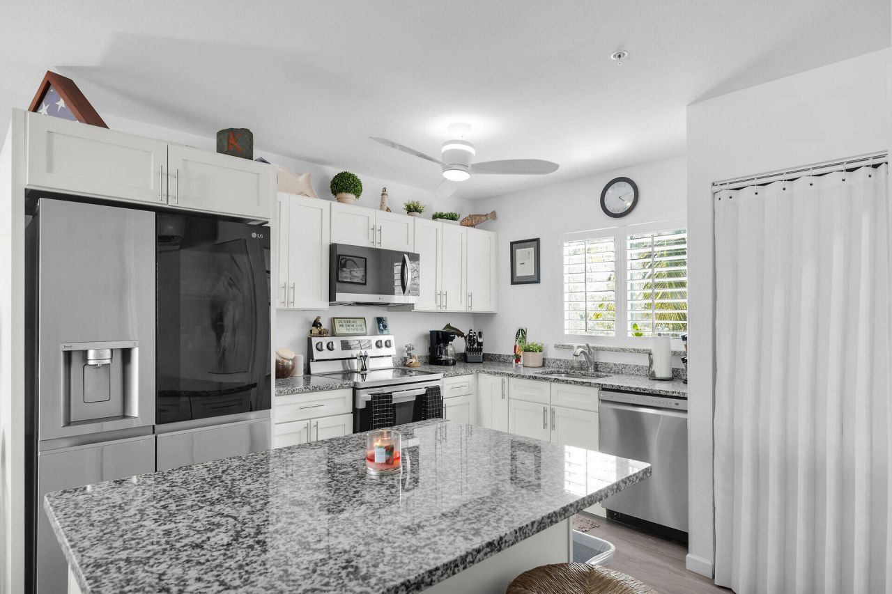 10877 Overseas Highway, Unit 120, Marathon, FL 33050 Photo