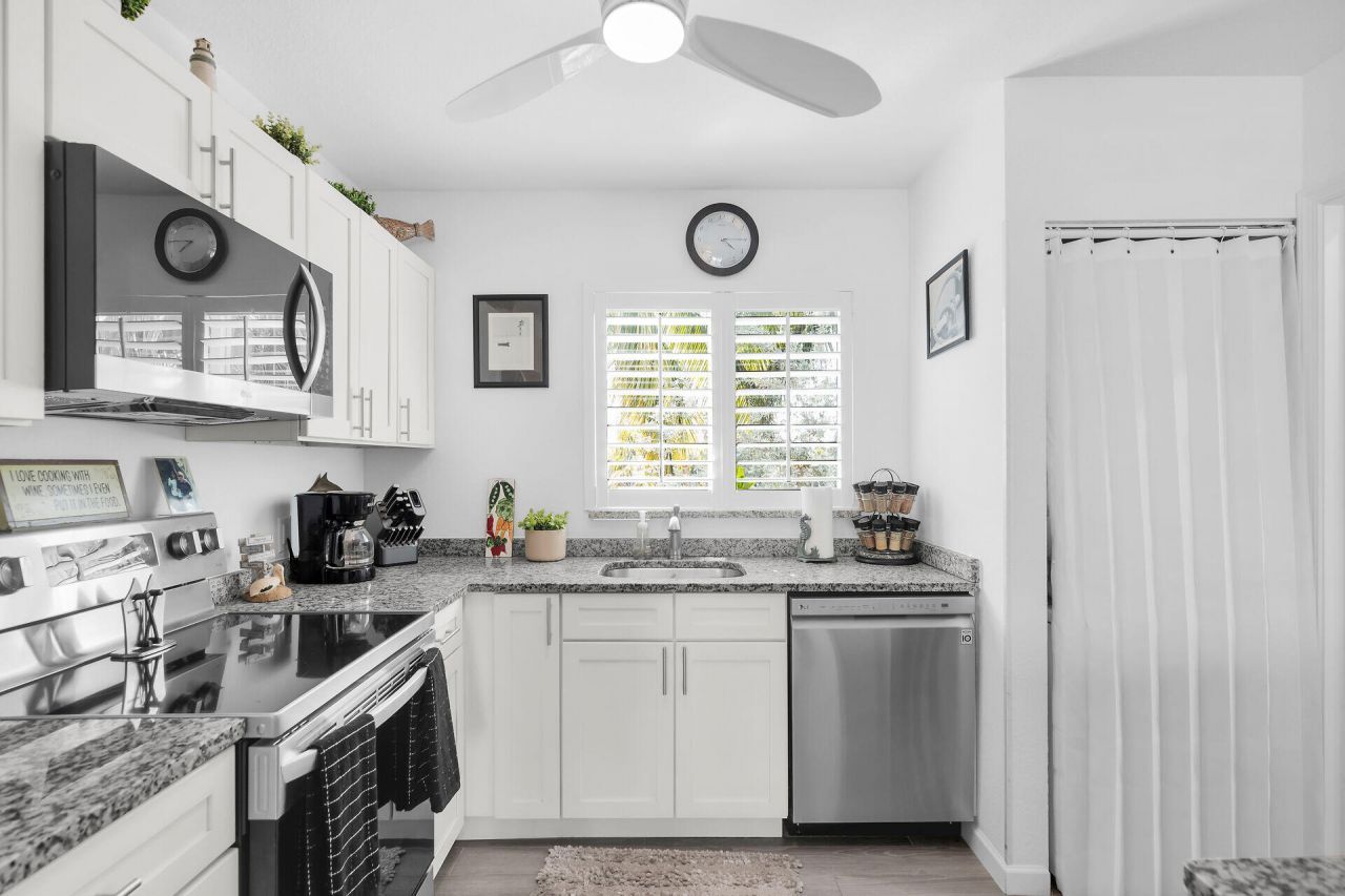 10877 Overseas Highway, Unit 120, Marathon, FL 33050 Photo