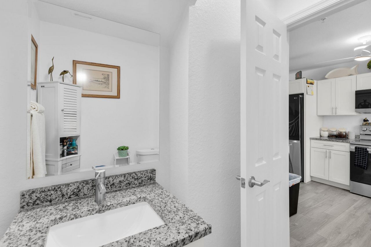 10877 Overseas Highway, Unit 120, Marathon, FL 33050 Photo