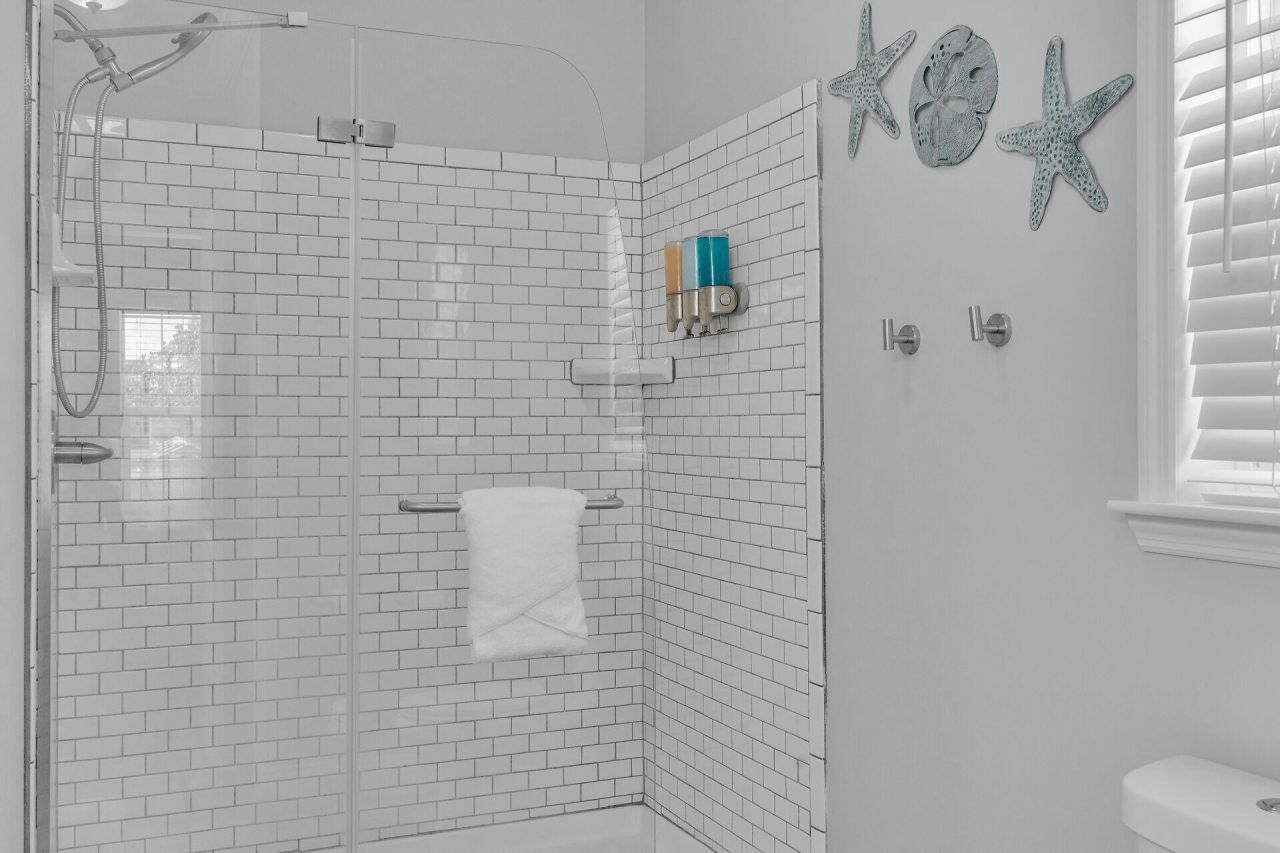 121 Venetian Drive, Islamorada, FL 33036 Photo