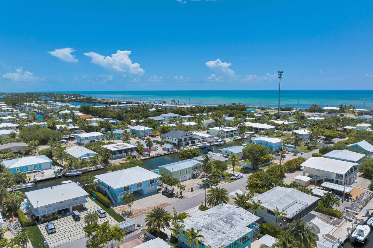 121 Venetian Drive, Islamorada, FL 33036 Photo