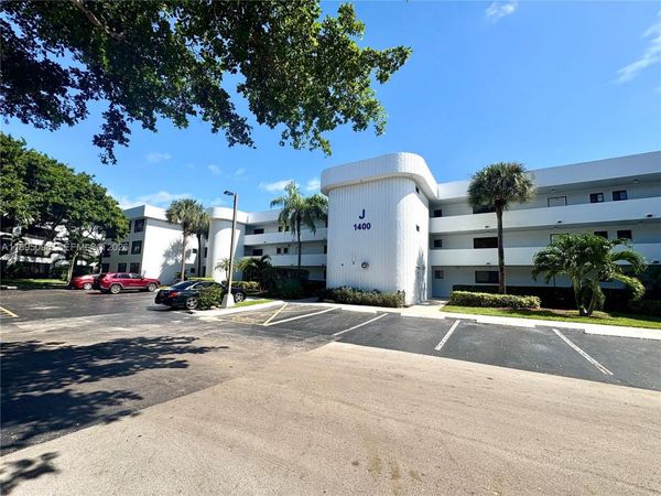 1400 Sheridan St, Unit 24J, Hollywood, FL 33020