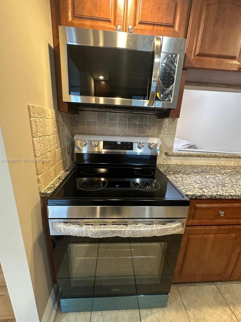 9848 Marina Blvd, Unit 811, Boca Raton, FL 33428 Photo