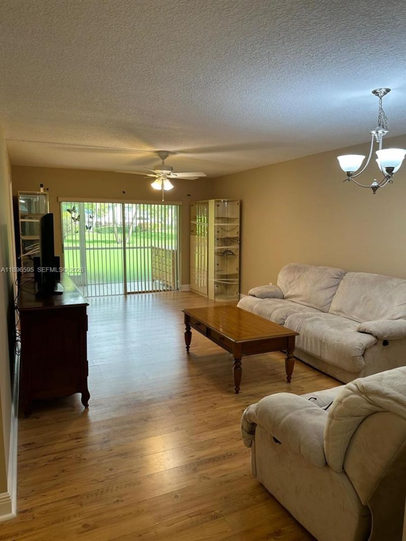 9848 Marina Blvd, Unit 811, Boca Raton, FL 33428 Photo