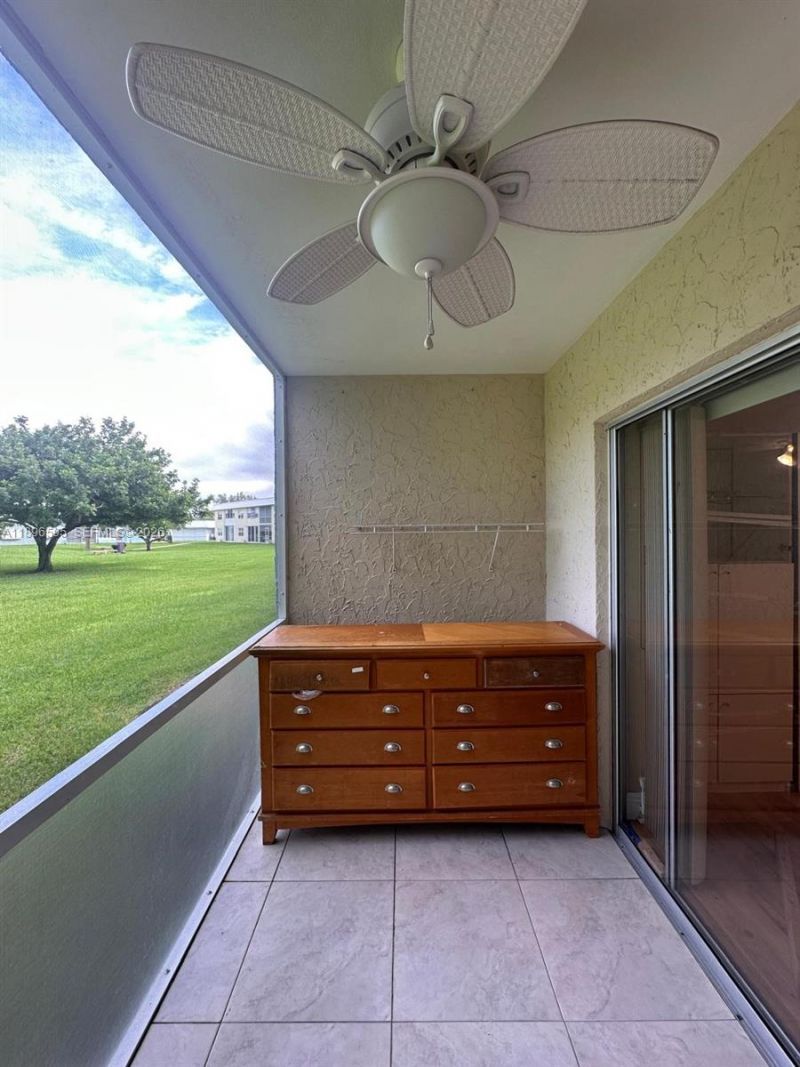 9848 Marina Blvd, Unit 811, Boca Raton, FL 33428 Photo